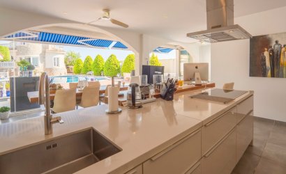 Resale - Villa -
Ciudad Quesada