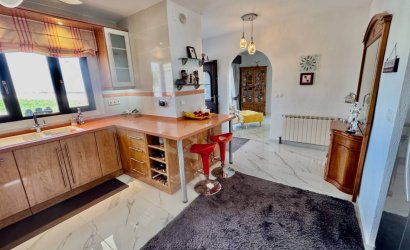 Herverkoop - Villa -
Algorfa - Lomas de La Juliana