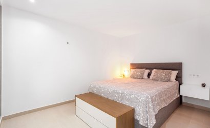 Herverkoop - Herenhuis -
Ciudad Quesada - Costa Blanca