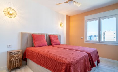 Revente - Apartment -
Torrevieja - Punta Prima