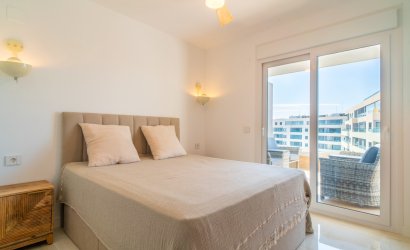 Revente - Apartment -
Torrevieja - Punta Prima