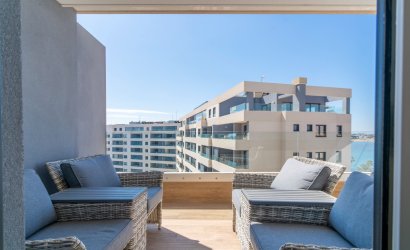 Revente - Apartment -
Torrevieja - Punta Prima