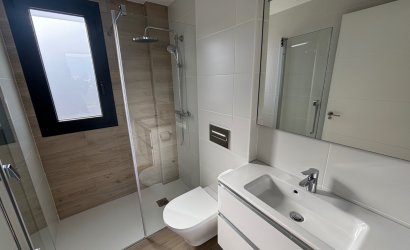 Herverkoop - Villa -
Los Alcazares - Roda