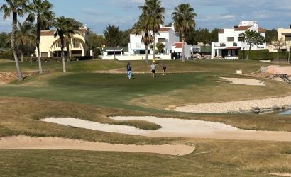 Herverkoop - Villa -
Los Alcazares - Roda