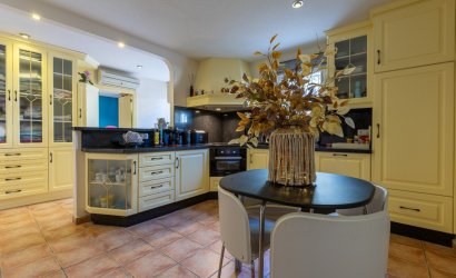 Reventa - Villa -
Benijofar