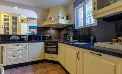 Reventa - Villa -
Benijofar