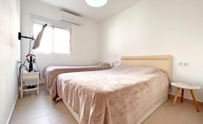 Reventa - Adosado -
Orihuela Costa - Playa Flamenca