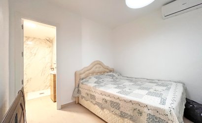 Reventa - Adosado -
Orihuela Costa - Playa Flamenca