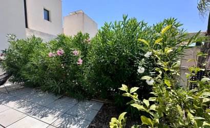 Herverkoop - Villa -
Rojales