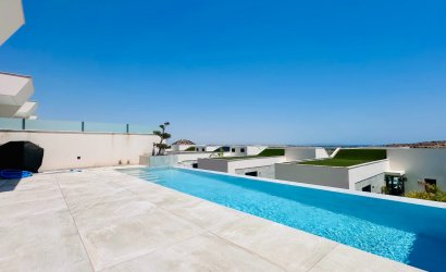 Herverkoop - Villa -
Rojales