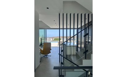 Herverkoop - Villa -
Rojales