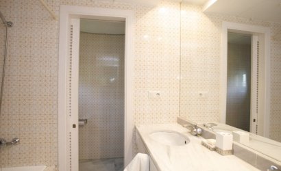 Herverkoop - Apartment -
Marbella - Puerto Banús