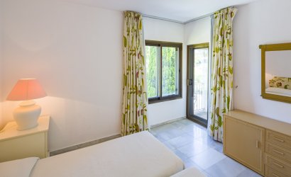 Herverkoop - Apartment -
Marbella - Puerto Banús