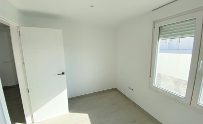 Herverkoop - Apartment -
Villena