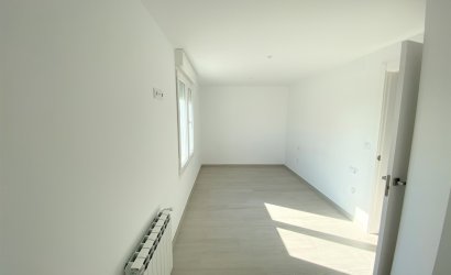 Herverkoop - Apartment -
Villena