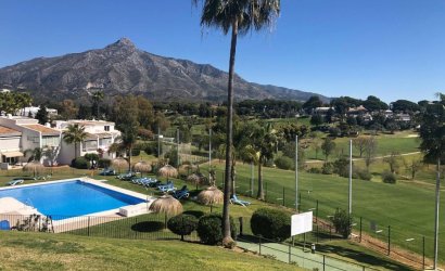 Herverkoop - Apartment -
Marbella - Nueva Andalucía