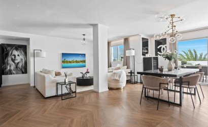 Herverkoop - Apartment -
Marbella - Nueva Andalucía