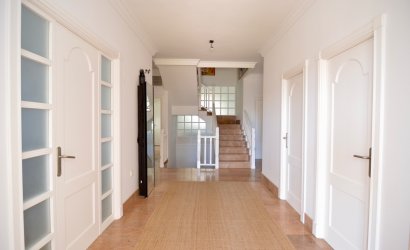 Resale - Villa -
Torrevieja - Torreta