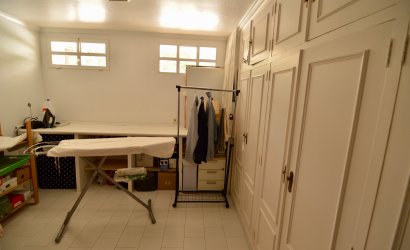 Resale - Villa -
Torrevieja - Torreta