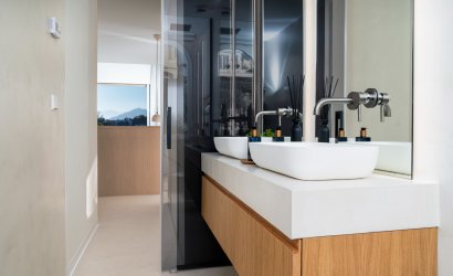 Reventa - Apartment -
Benahavis - La Quinta