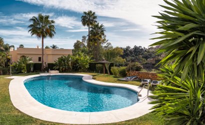 Reventa - Apartment -
Benahavis - La Quinta