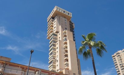 Revente - Apartment -
Benidorm