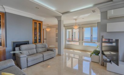 Revente - Apartment -
Benidorm
