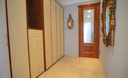 Revente - Apartment -
Benidorm