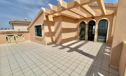 Resale - Villa -
Ciudad Quesada