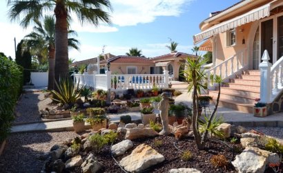 Herverkoop - Villa -
Ciudad Quesada