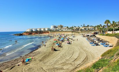 Resale - Townhouse -
Playa Flamenca