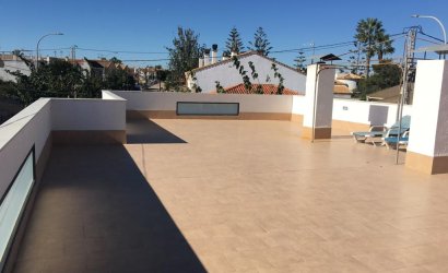 Herverkoop - Herenhuis -
Torre de la Horadada - Mil Palmeras