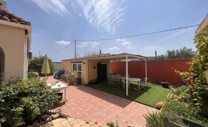 Reventa - Country House -
Fortuna