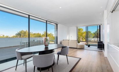 Reventa - Villa -
Las Colinas Golf Resort - Las Colinas golf