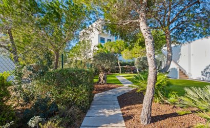 Reventa - Villa -
Las Colinas Golf Resort - Las Colinas golf