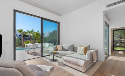 Reventa - Villa -
Las Colinas Golf Resort - Las Colinas golf