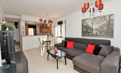 Revente - Villa -
Villamartín - PAU 8