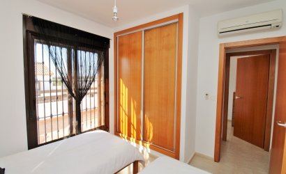 Revente - Villa -
Villamartín - PAU 8