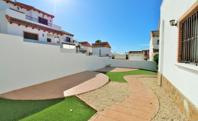 Revente - Villa -
Villamartín - PAU 8