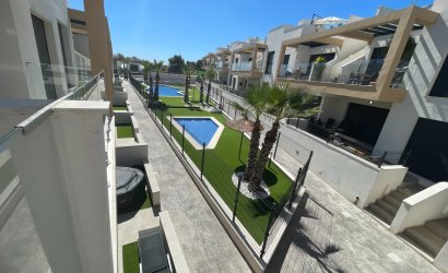 Reventa - Adosado -
Orihuela Costa - Pau 26