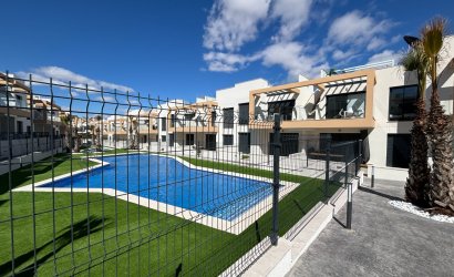 Reventa - Adosado -
Orihuela Costa - Pau 26