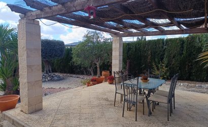 Herverkoop - Villa -
Fortuna