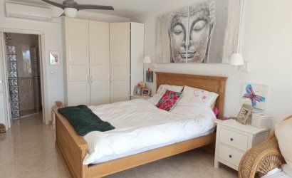 Herverkoop - Villa -
Fortuna