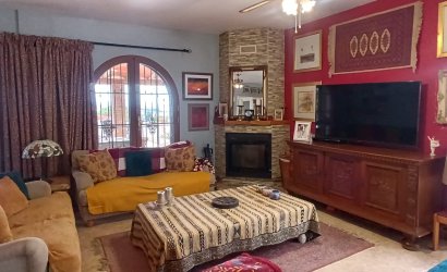 Herverkoop - Villa -
Fortuna