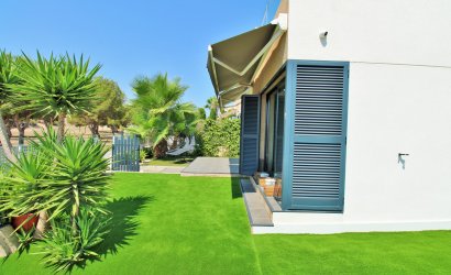 Reventa - Villa -
La Zenia