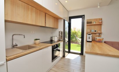 Reventa - Villa -
La Zenia