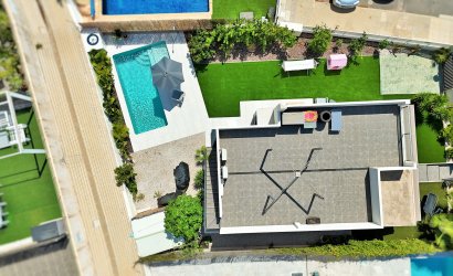 Reventa - Villa -
La Zenia