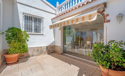 Resale - Villa -
Ciudad Quesada