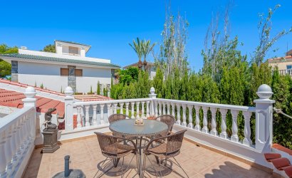 Resale - Villa -
Ciudad Quesada