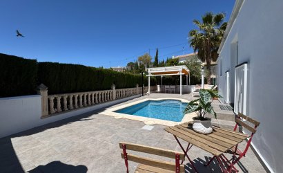 Revente - Villa -
Blanca